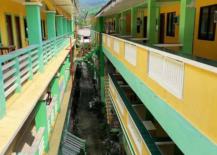 White Beach Hotel Puerto Galera Powered By Cocotel